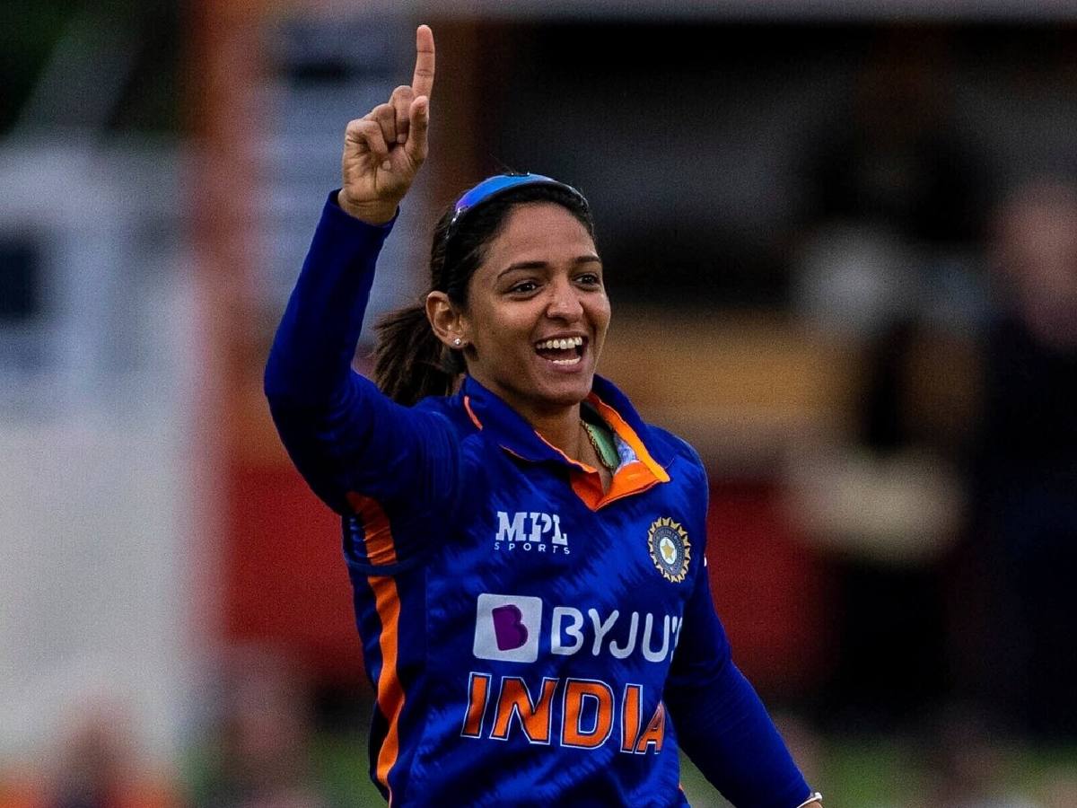 Harmanpreet Kaur Information in Marathi
