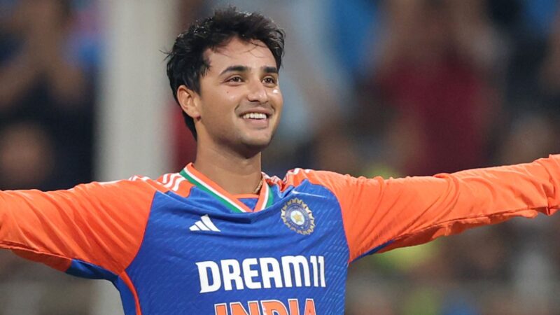 Abhishek Sharma T20 Career Stats आणि Batting Style